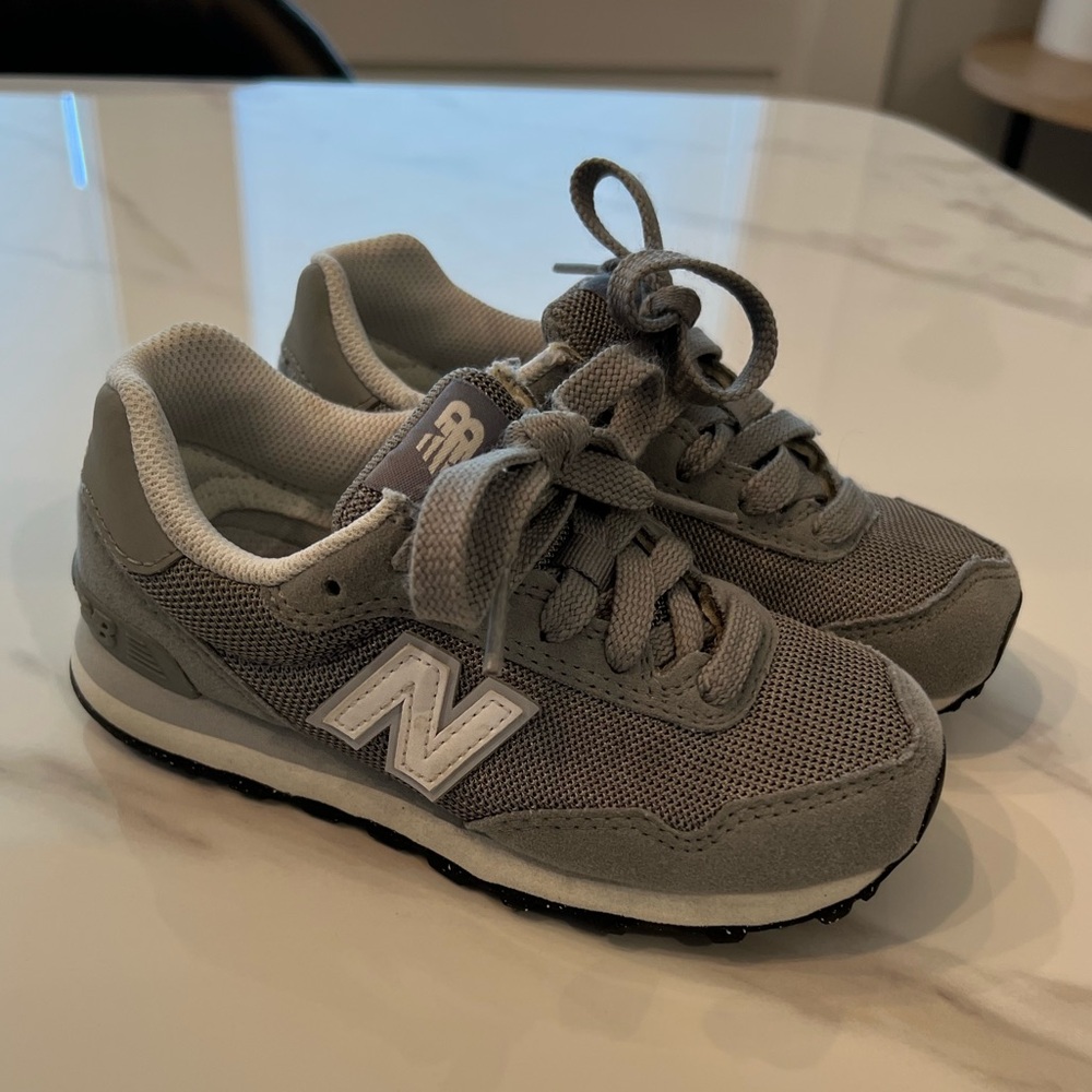 Toddler 10.5T New Balance ‘515’ Gray Shoes EUC